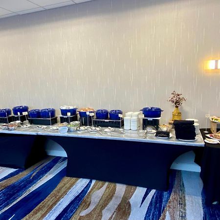 Hilton Houston North Hotell Eksteriør bilde